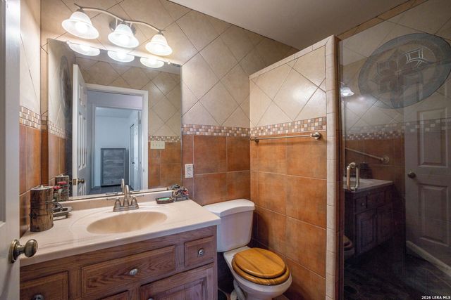 320 county road 341, Jourdanton, TX 78026