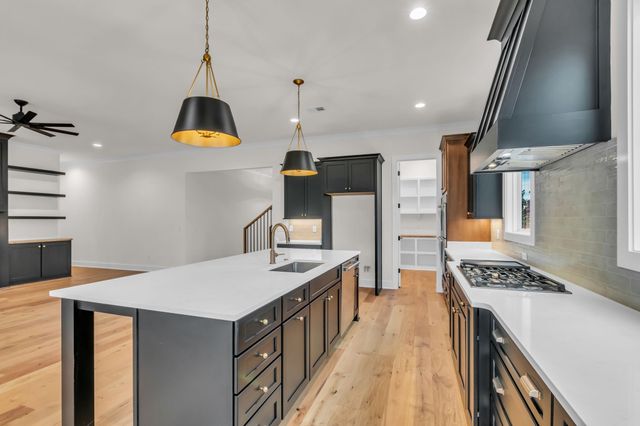 7205 Denton Dr, Christiana, TN 37037