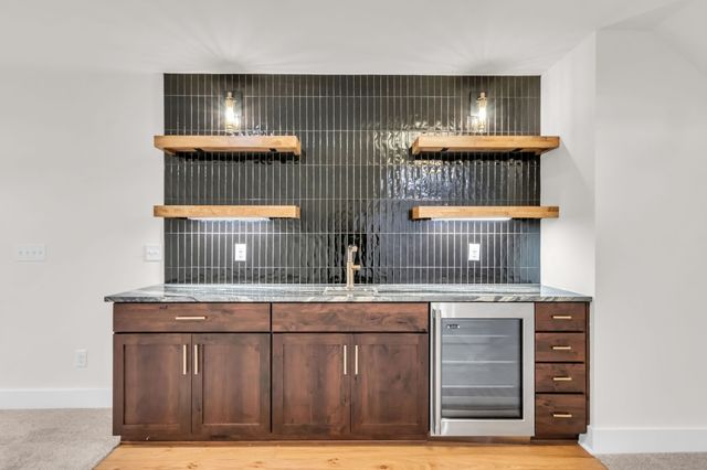 7205 Denton Dr, Christiana, TN 37037