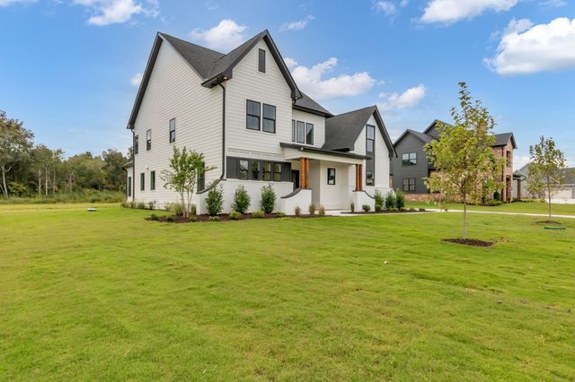 7205 Denton Dr, Christiana, TN 37037