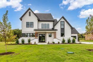 7205 Denton Dr, Christiana, TN 37037