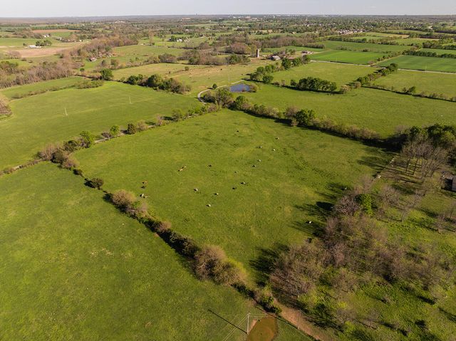 000 North Farm Road 91, Willard, MO 65781