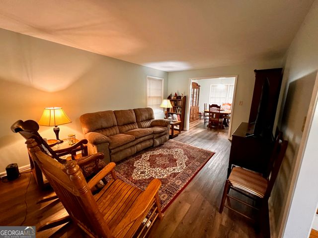 85 Holly Lane, Woodbury, GA 30293