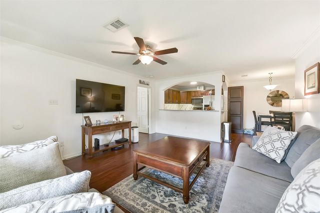 1311 Antoine Drive 110, Houston, TX 77055