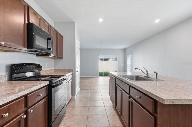 1530 FINNIGAN CIRCLE, Haines City, FL 33844