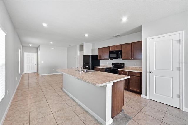1530 FINNIGAN CIRCLE, Haines City, FL 33844