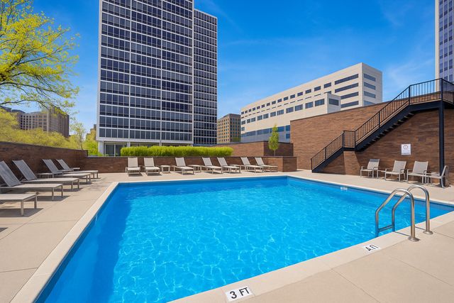 2800 N LAKE SHORE Drive 3113, Chicago, IL 60657