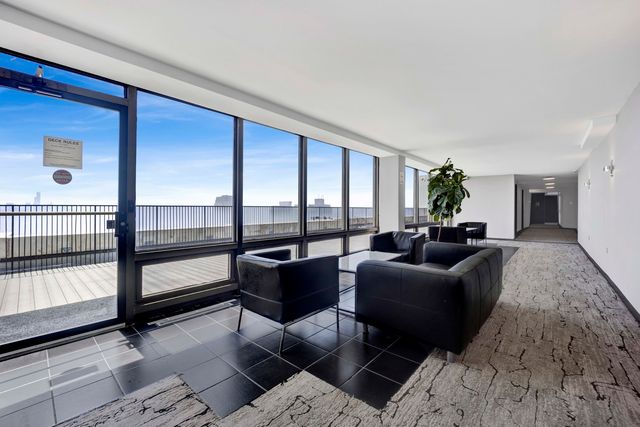 2800 N LAKE SHORE Drive 3113, Chicago, IL 60657
