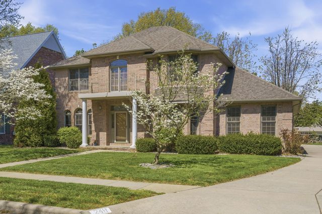 2411 W Dearborn Street, Springfield, MO 65807
