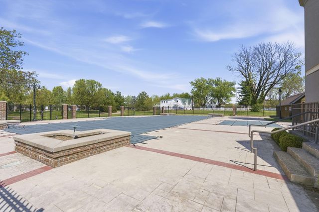 2411 W Dearborn Street, Springfield, MO 65807