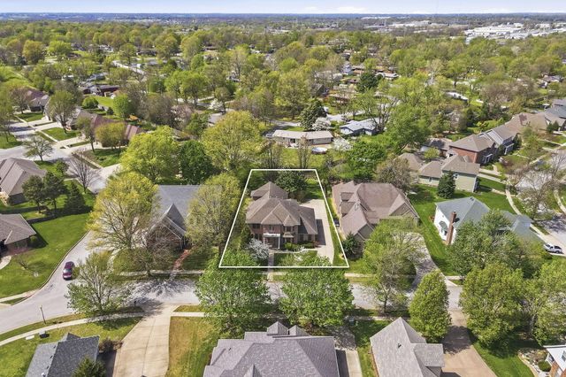 2411 W Dearborn Street, Springfield, MO 65807