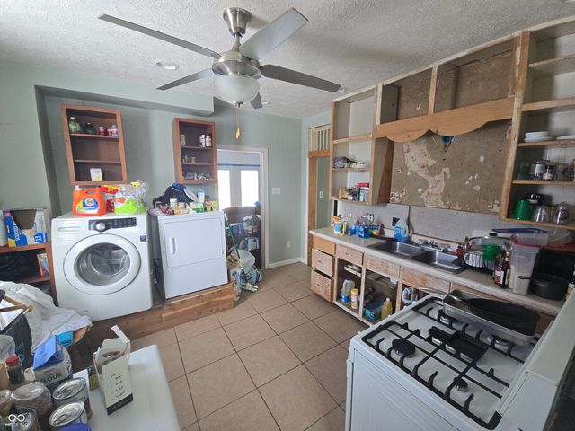 401 W 3rd Street, Sheridan, IN 46069