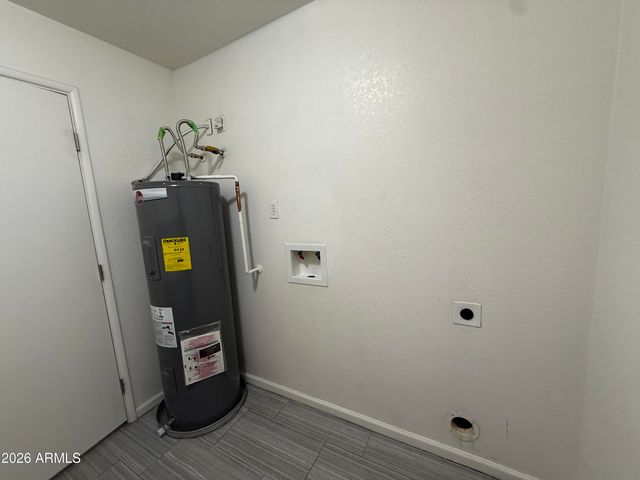 3224 S ALBERT Avenue, Tempe, AZ 85282