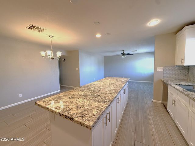 3224 S ALBERT Avenue, Tempe, AZ 85282