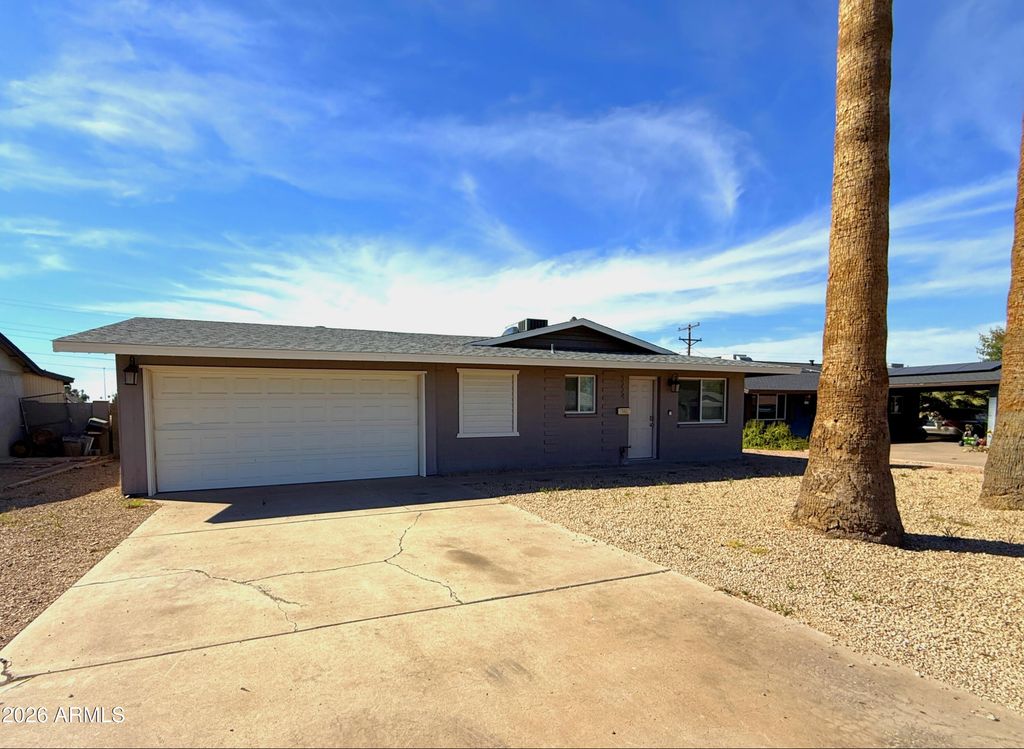 3224 S ALBERT Avenue, Tempe, AZ 85282