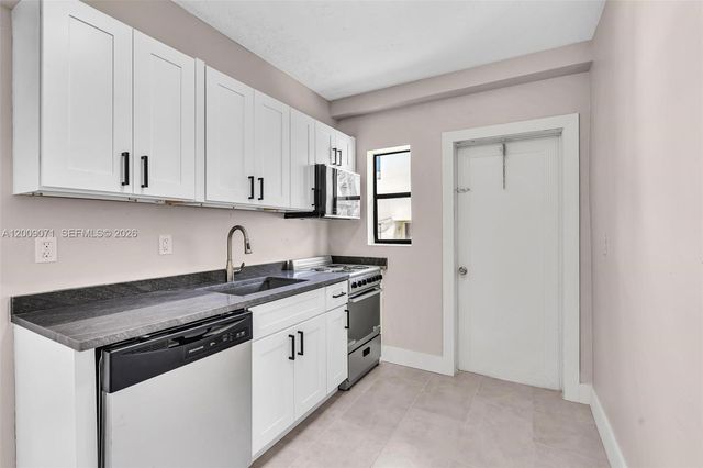 1165 Marseille Dr 17, Miami Beach, FL 33141