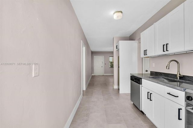 1165 Marseille Dr 17, Miami Beach, FL 33141