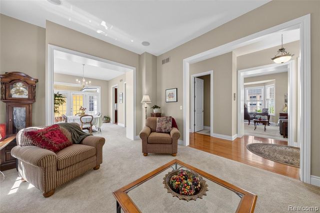 50325 Hancock Street, Canton, MI 48188