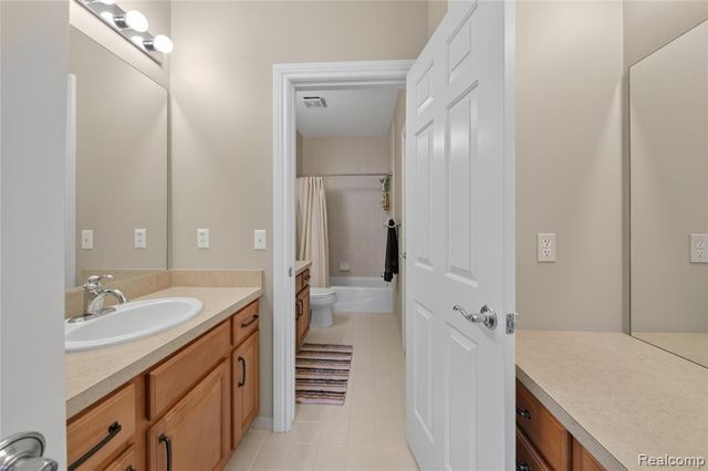 50325 Hancock Street, Canton, MI 48188