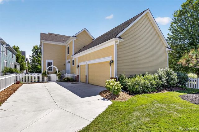 50325 Hancock Street, Canton, MI 48188