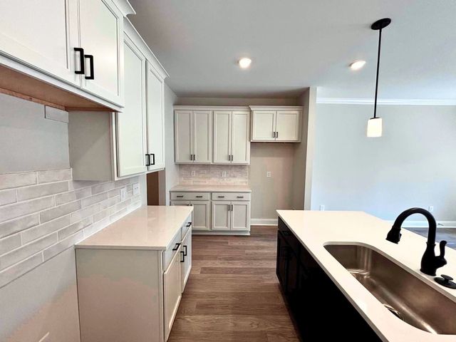 3219 Tasker Dr, Antioch, TN 37013