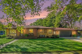 1050 Park Avenue, Grand Haven City, MI 49417