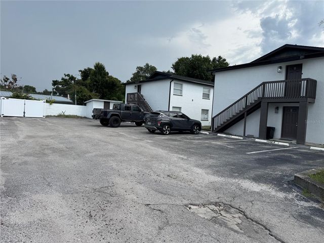 5608 S MANHATTAN AVENUE A, Tampa, FL 33616
