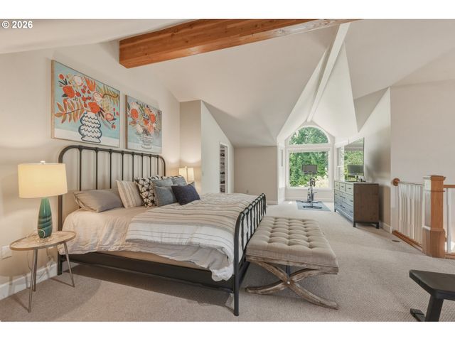 6835 Sw 35TH Ave, Portland, OR 97219