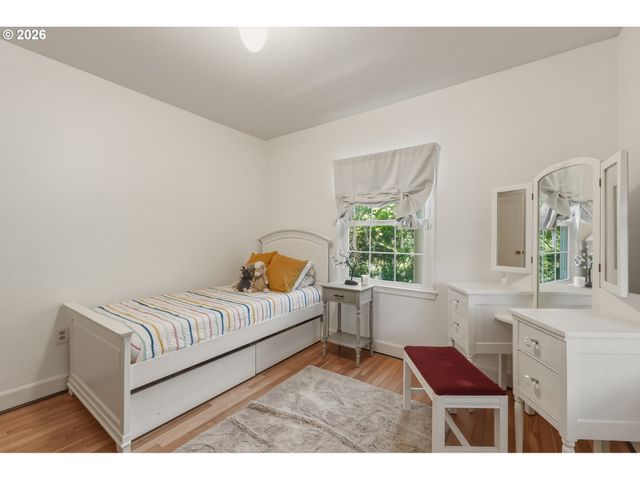 6835 Sw 35TH Ave, Portland, OR 97219