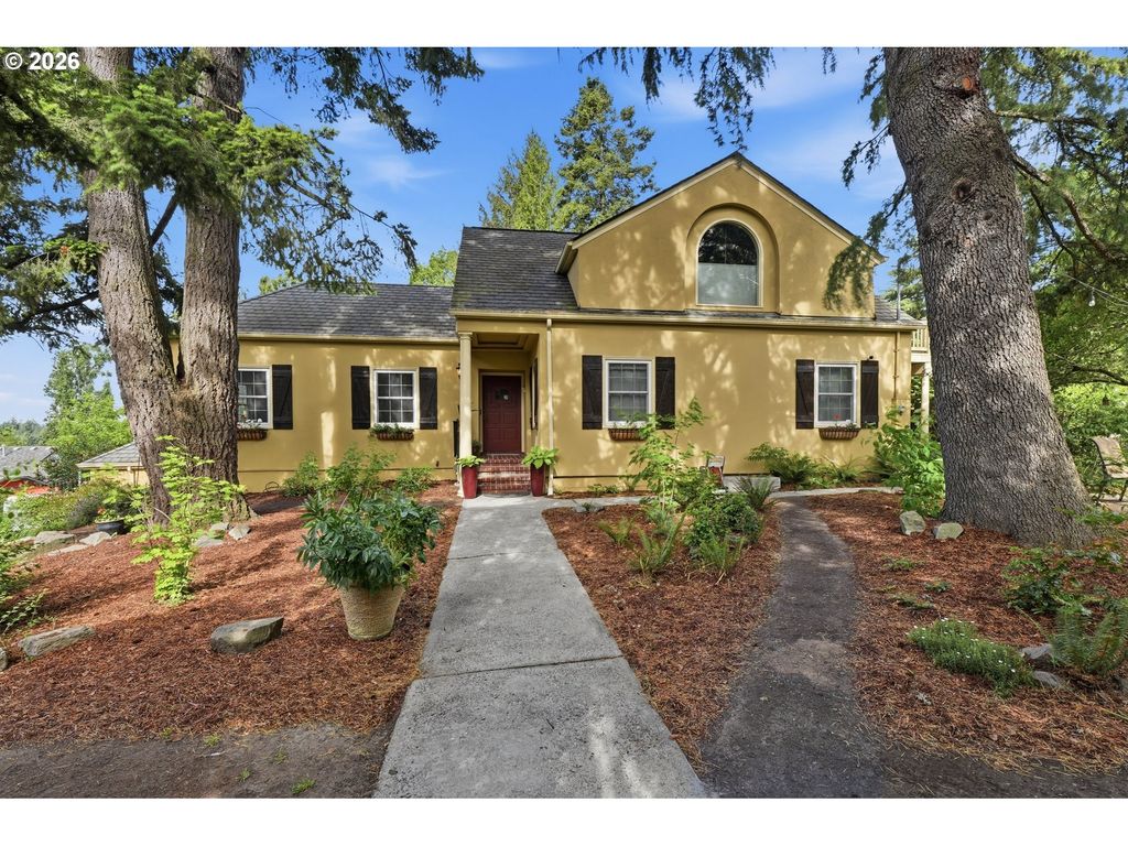 6835 Sw 35TH Ave, Portland, OR 97219
