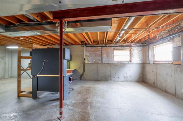 14416 Hemlock Street, Overland Park, KS 66223