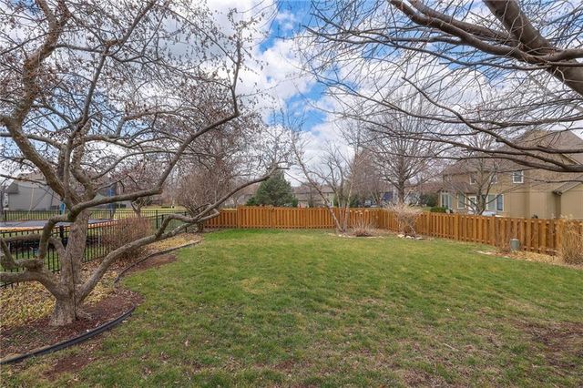 14416 Hemlock Street, Overland Park, KS 66223