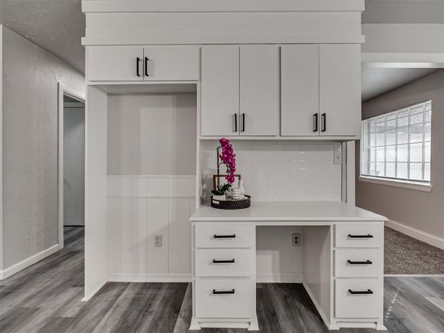 1724 Mimosa Lane, Newcastle, OK 73065