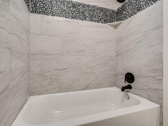 1724 Mimosa Lane, Newcastle, OK 73065