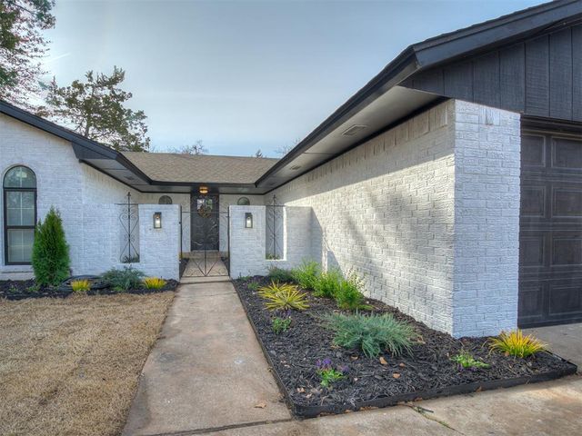 1724 Mimosa Lane, Newcastle, OK 73065