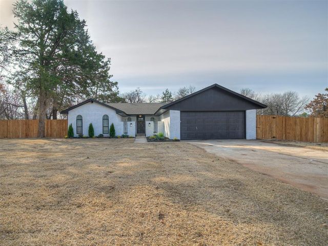 1724 Mimosa Lane, Newcastle, OK 73065