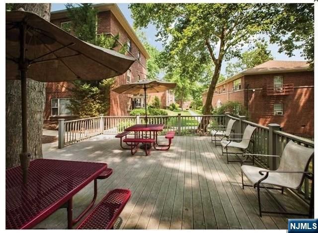 280-320 Oak Street 284B, Ridgewood, NJ 07450