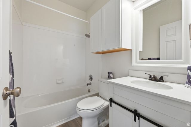989 S CINNAMON RIDGE DR, Provo, UT 84606