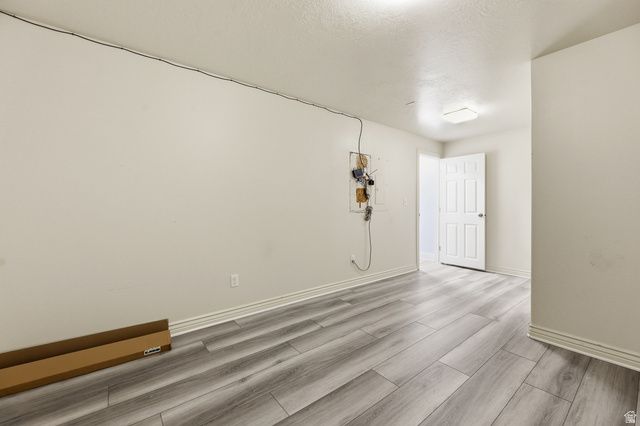 989 S CINNAMON RIDGE DR, Provo, UT 84606
