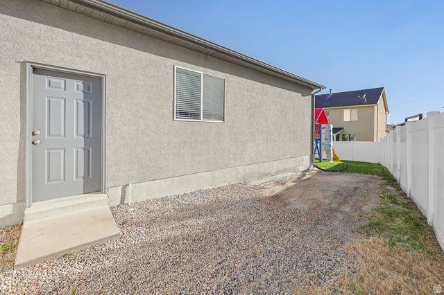 989 S CINNAMON RIDGE DR, Provo, UT 84606