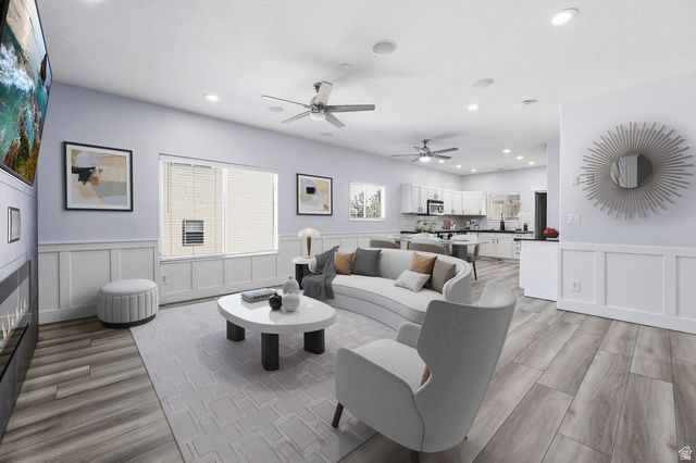 989 S CINNAMON RIDGE DR, Provo, UT 84606
