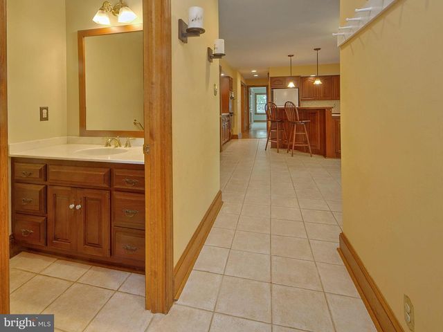 105 CAMERON DR, Hockessin, DE 19707