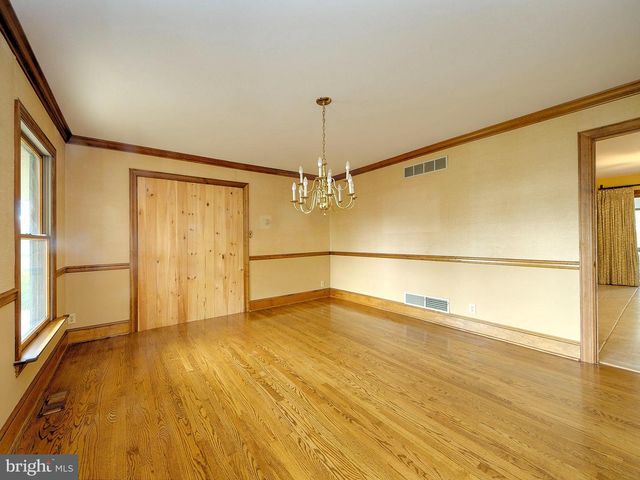 105 CAMERON DR, Hockessin, DE 19707