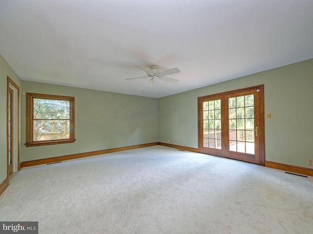 105 CAMERON DR, Hockessin, DE 19707