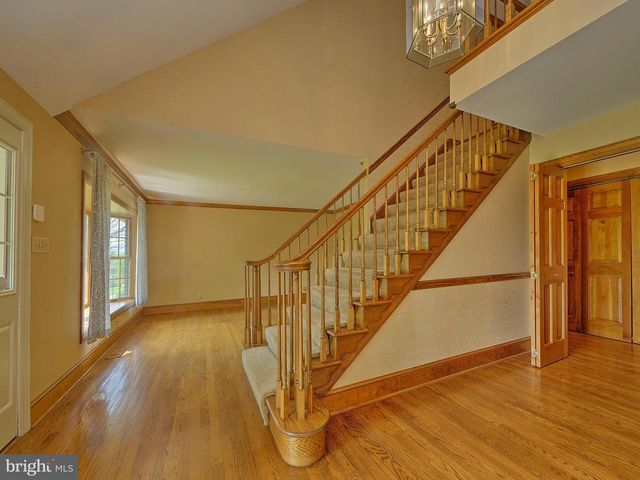 105 CAMERON DR, Hockessin, DE 19707