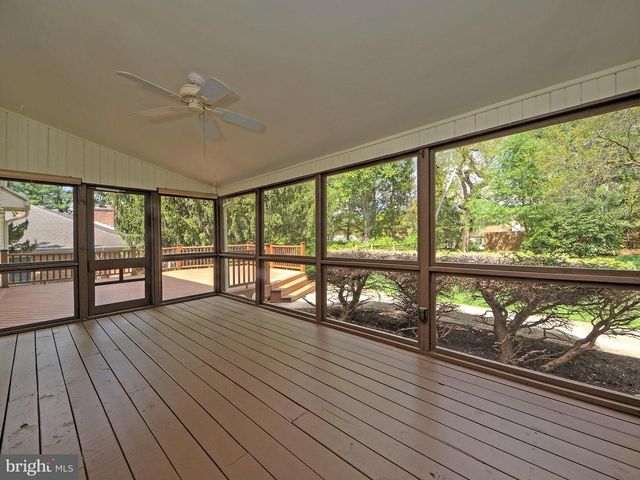 105 CAMERON DR, Hockessin, DE 19707