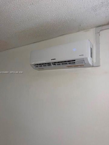 41 Salisbury B B, West Palm Beach, FL 33417