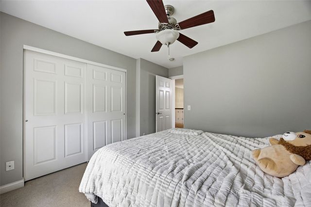 570 Landau Street, Robins, IA 52328