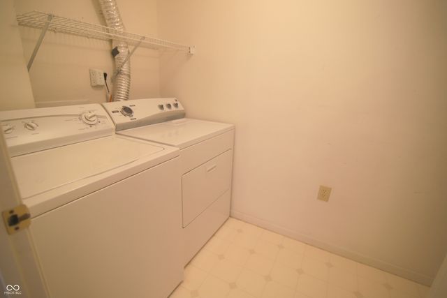 8750 Yardley Court APT 303, Indianapolis, IN 46268