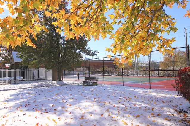 8750 Yardley Court APT 303, Indianapolis, IN 46268